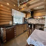 Hébergement de vacances Nordic Log-house With Sauna